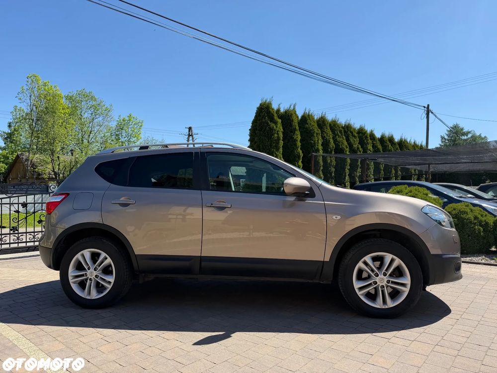 Nissan Qashqai 2.0 Lounge CVT - 14