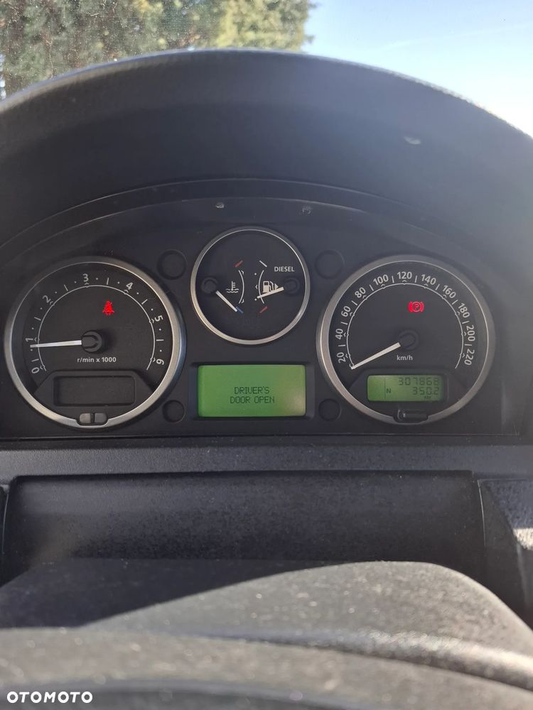 Land Rover Discovery - 14
