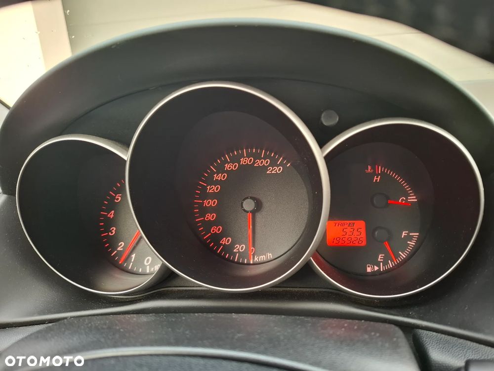 Mazda 3 1.6 16V Exclusive - 8