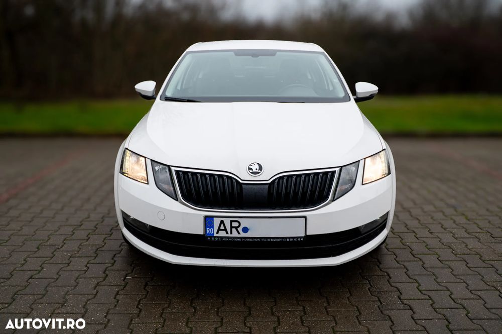 Skoda Octavia - 5