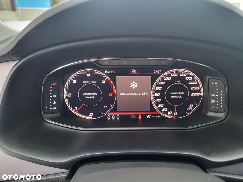 Seat Leon Sportstourer 2.0 TDI Start&Stop DSG XCELLENCE - 11