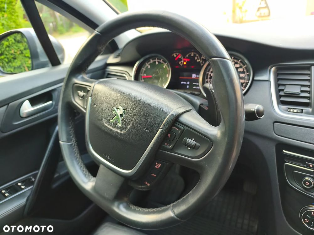 Peugeot 508 2.0 HDi Allure - 32