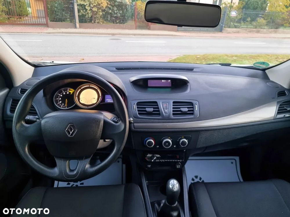 Renault Megane 1.6 16V Authentique - 10