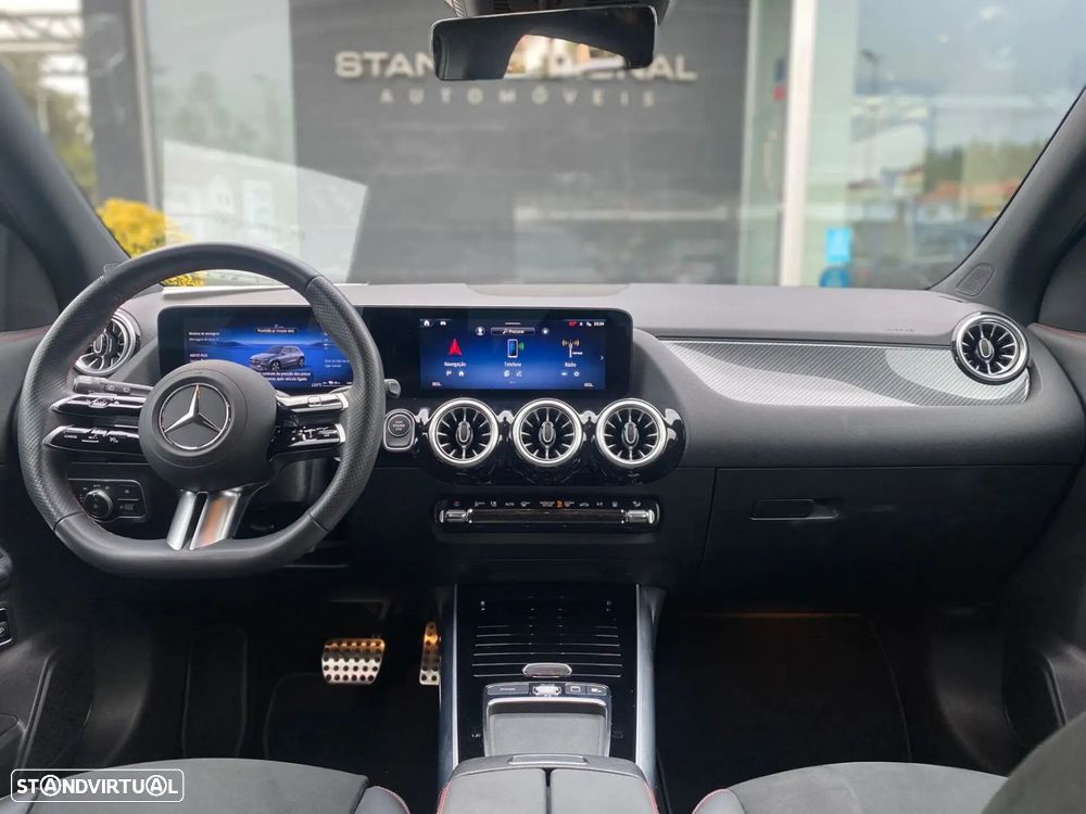 Mercedes-Benz GLA 250 e AMG Line - 14