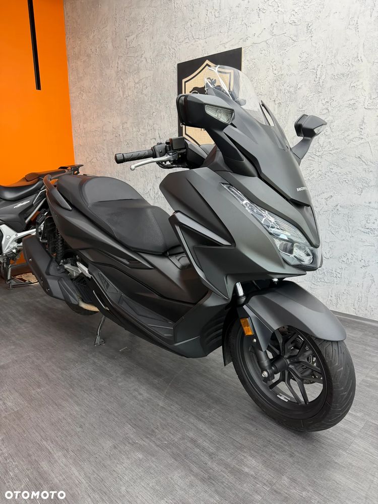 Honda NSS - 2