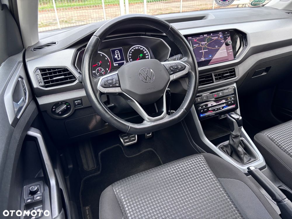 Volkswagen T-Cross - 15