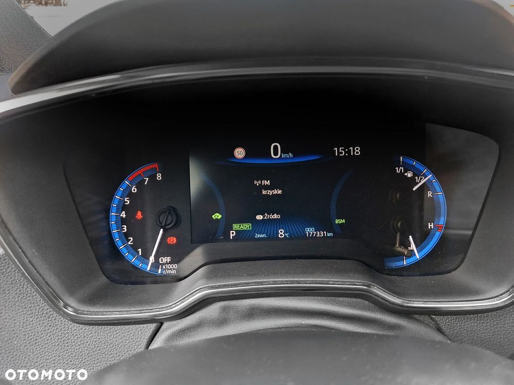 Toyota Corolla 2.0 Hybrid Executive - 20