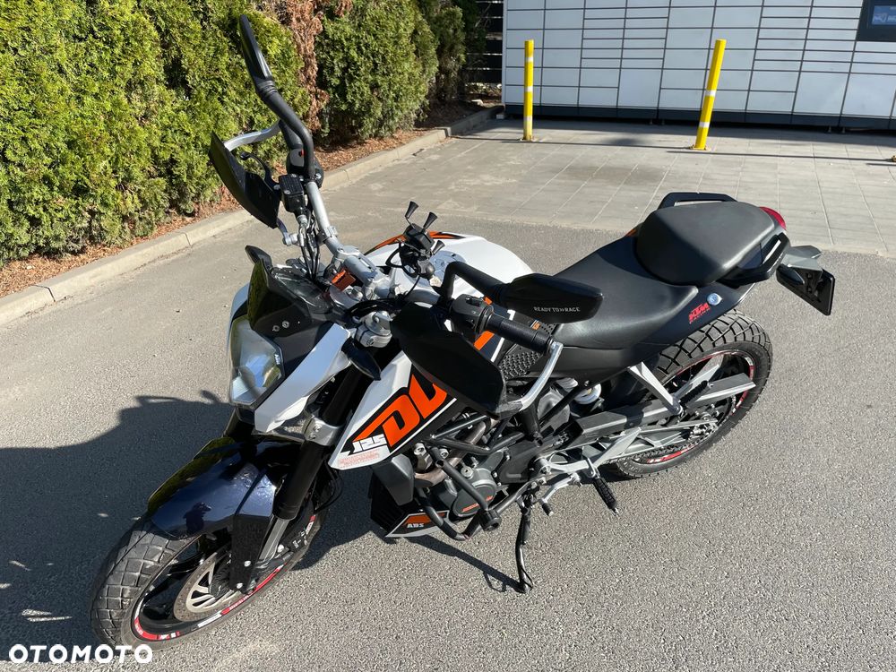 KTM Duke 125 - 9