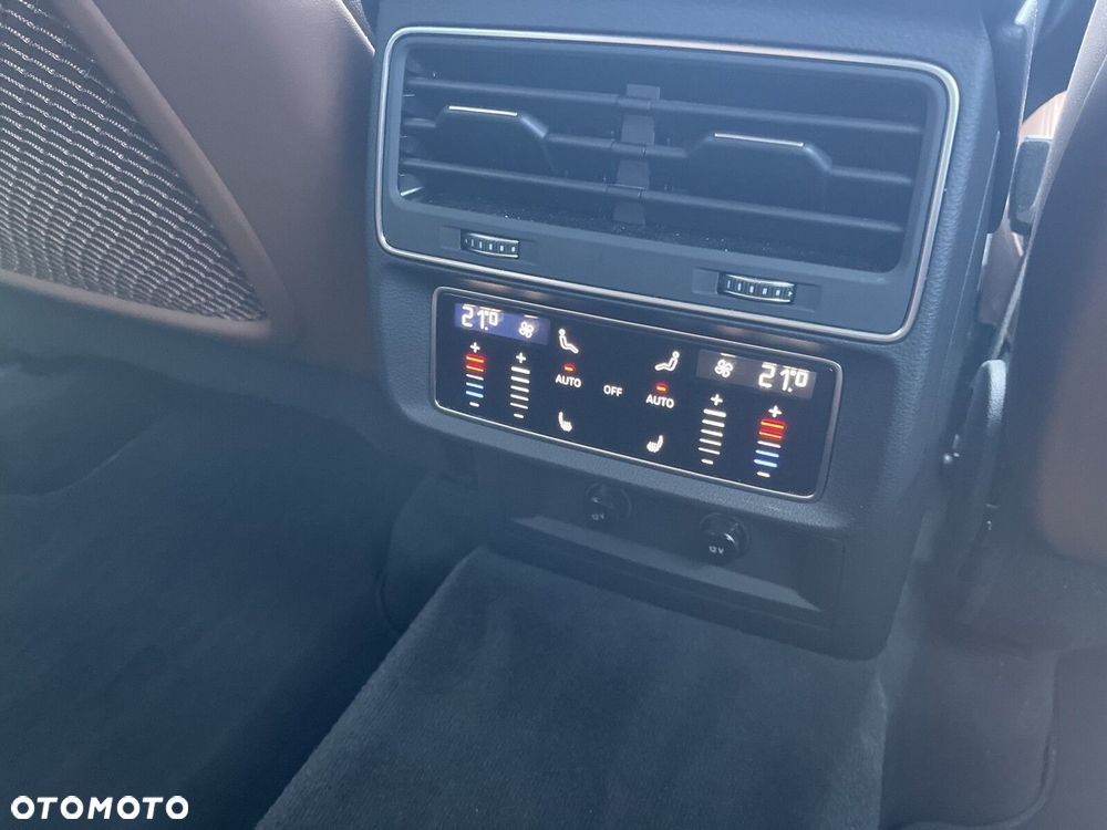 Audi Q7 - 24