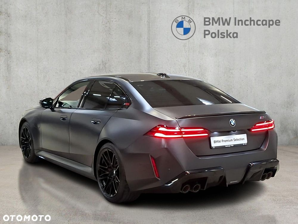 BMW M5 - 4