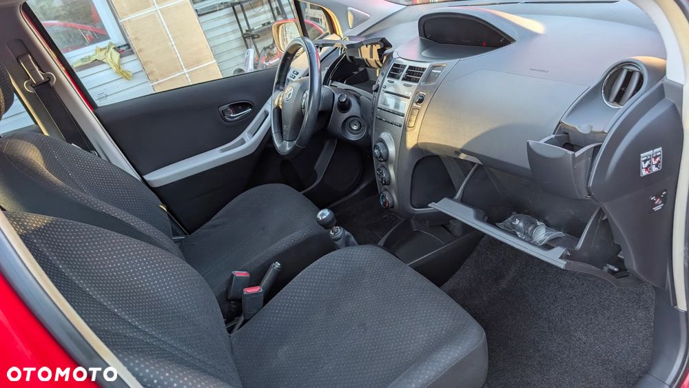 Toyota Yaris 1.0 Luna - 14