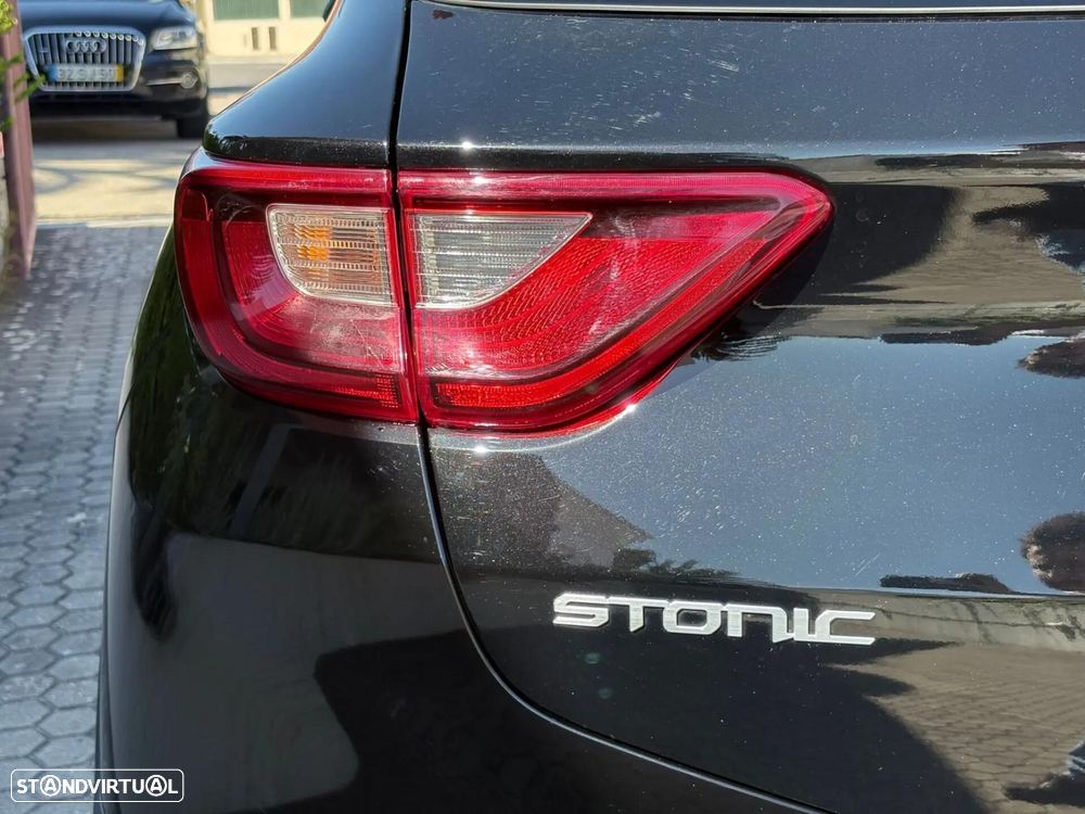 Kia Stonic 1.2 Dynamic - 23