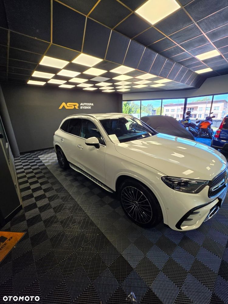 Mercedes-Benz GLC 300 mHEV 4-Matic AMG Line - 6