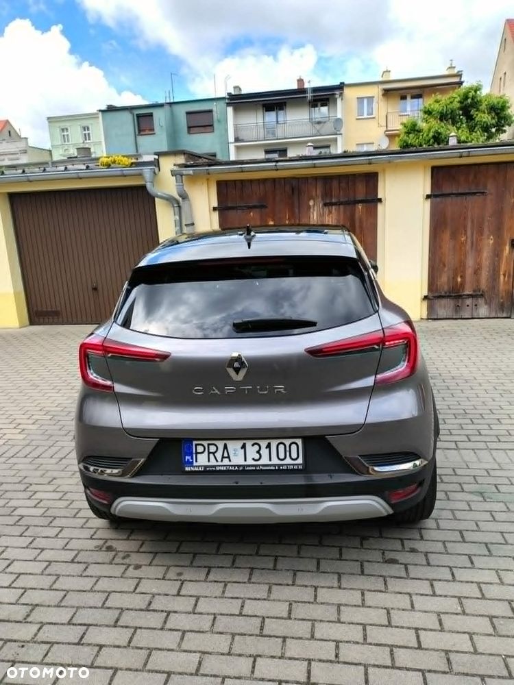 Renault Captur 1.3 TCe mHEV Techno - 9