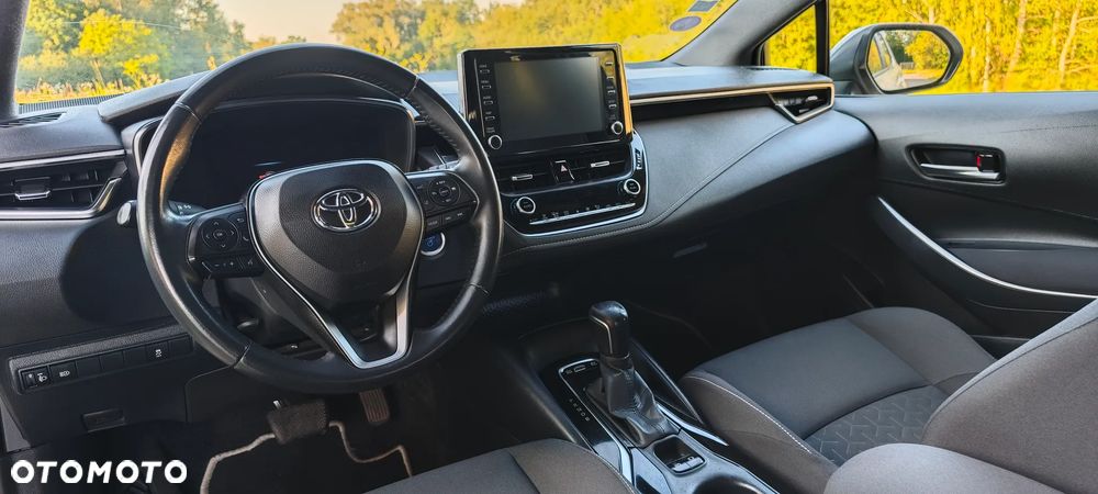 Toyota Corolla 1.8 Hybrid Comfort - 24