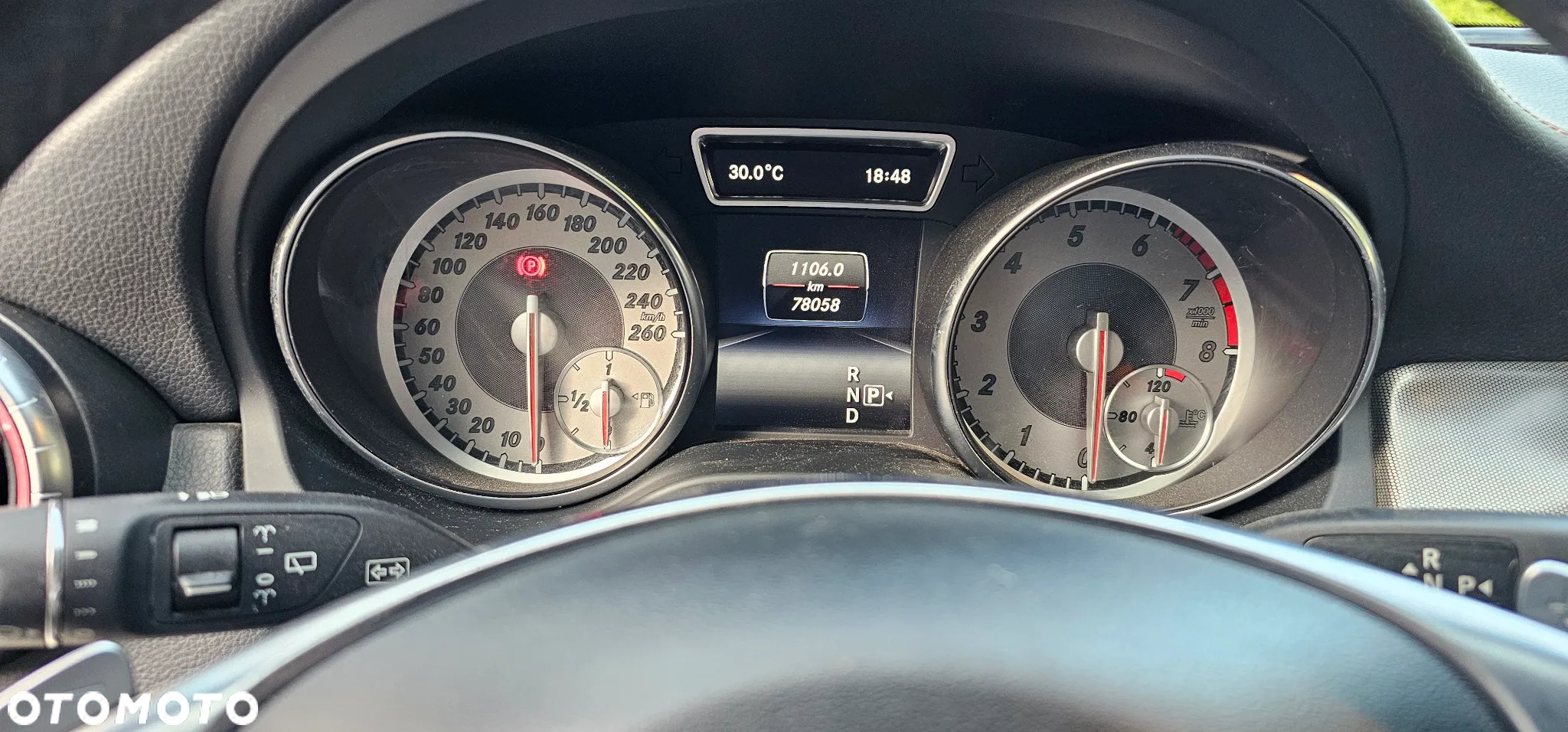 Mercedes-Benz CLA 250 4-Matic AMG Line - 17