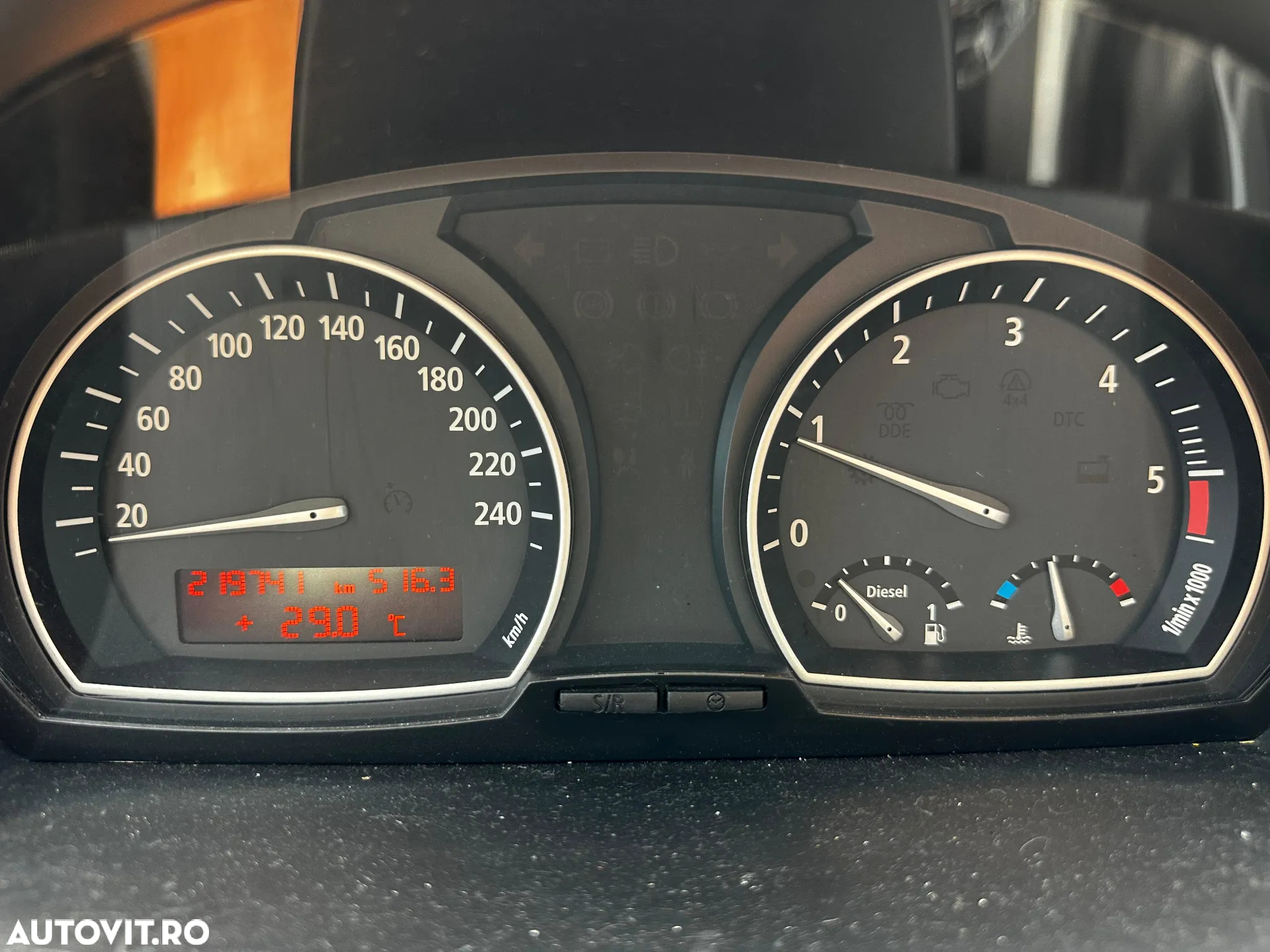 BMW X3 2.0d - 12