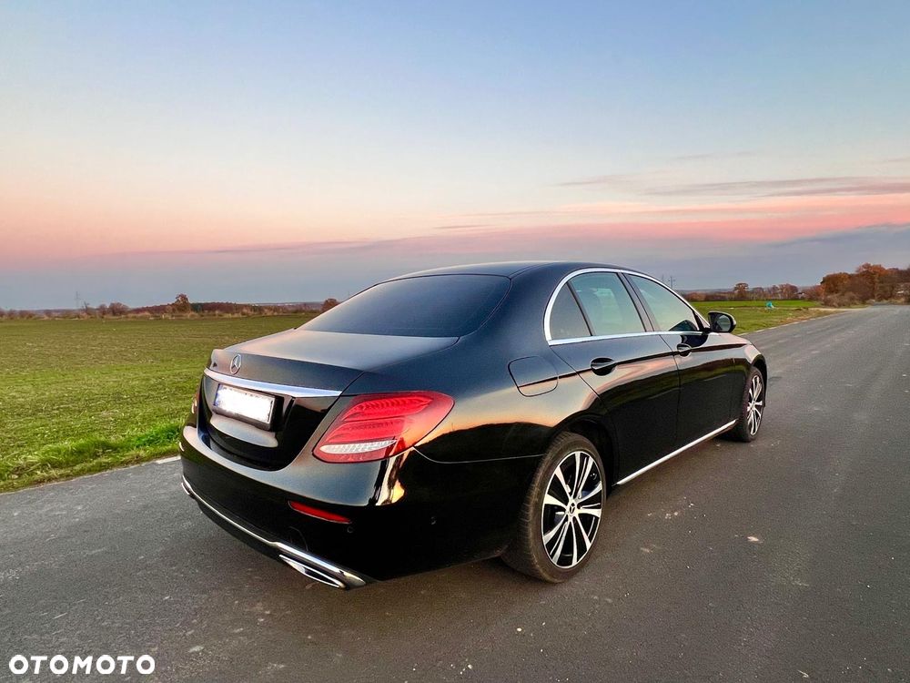 Mercedes-Benz Klasa E 200 d 9G-TRONIC Exclusive - 5