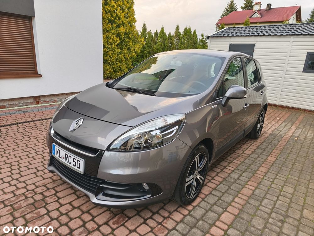 Renault Scenic 1.6 16V 110 TomTom Edition - 1
