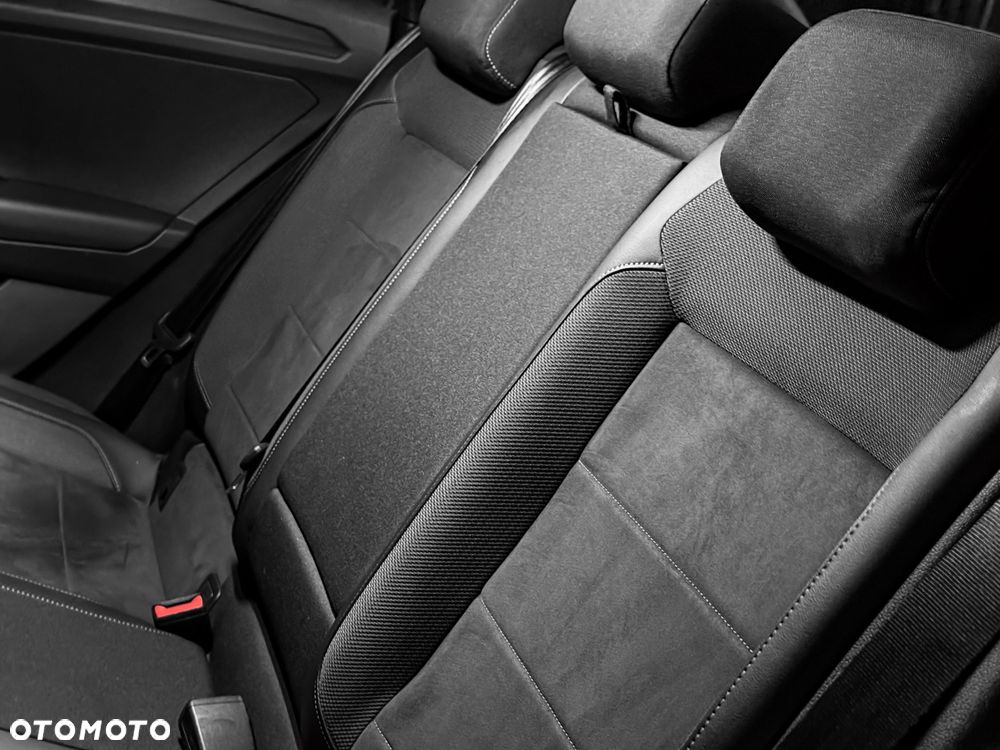 Volkswagen T-Roc 2.0 TDI SCR DSG R-Line - 32