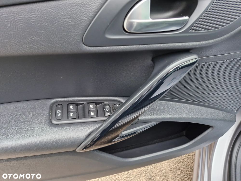 Peugeot 508 BlueHDi 150 Stop&Start Active - 26
