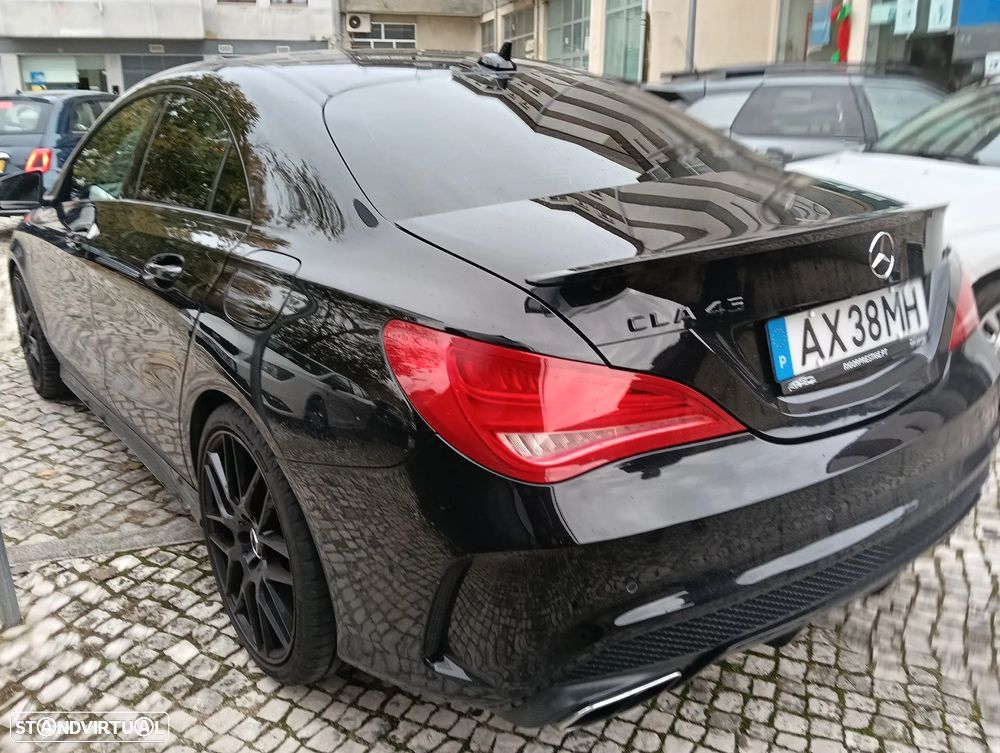 Mercedes-Benz CLA 45 AMG 4Matic Speedshift DCT 7G Night Edition - 5