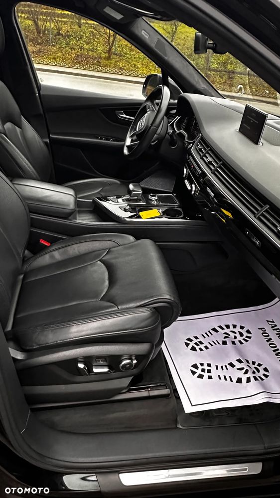Audi Q7 3.0 TFSI Quattro Tiptronic - 11