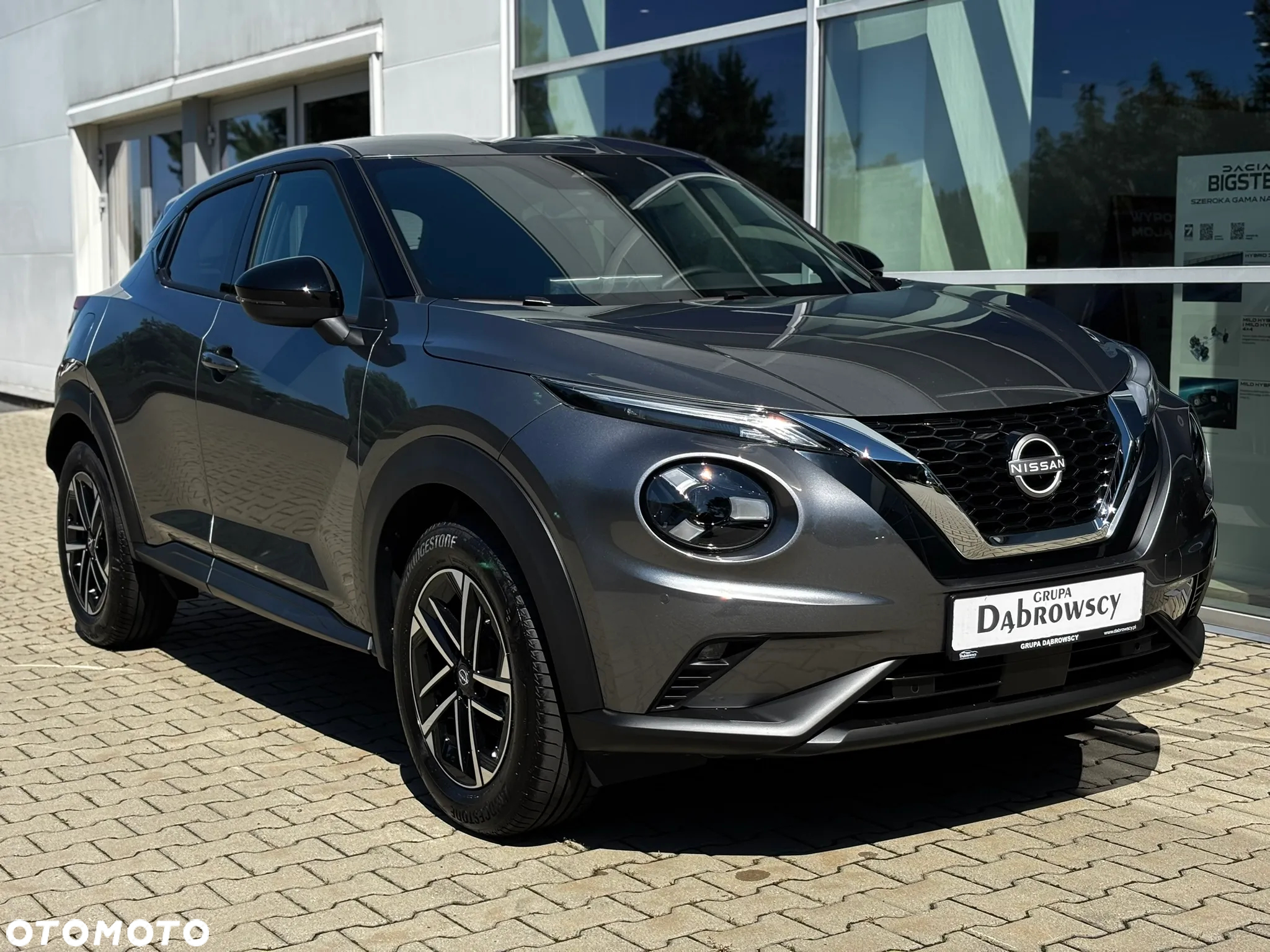 Nissan Juke 1.0 DIG-T N-Connecta DCT - 4