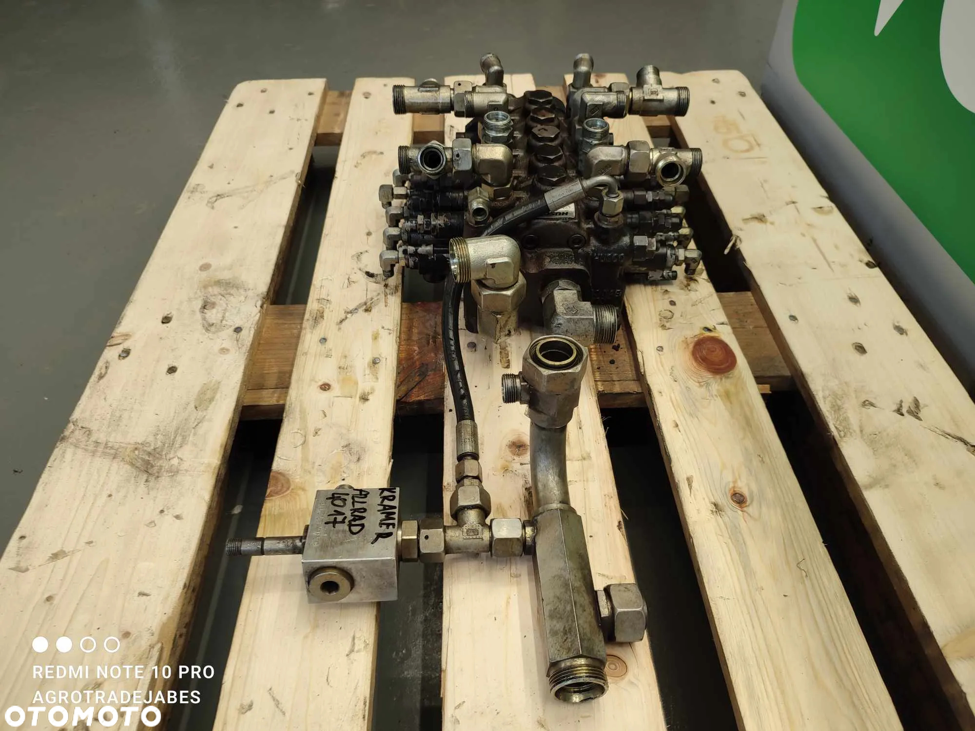 Rozdzielacz hydrauliczny Kramer Allrad 4017 (1000142889 HUSCO) - 7