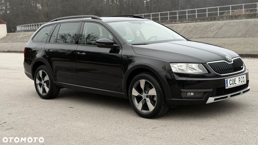 Skoda Octavia 2.0 TDI 4x4 DSG Scout - 6