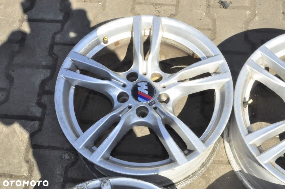 F30 F32 F34 F36 FELGI ALUMINIOWE 18 5X120 M-PAKIET 8 I 8,5 - 12