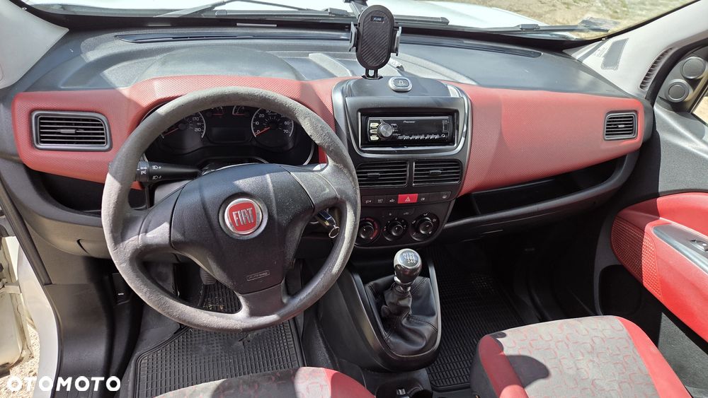 Fiat Doblo - 8