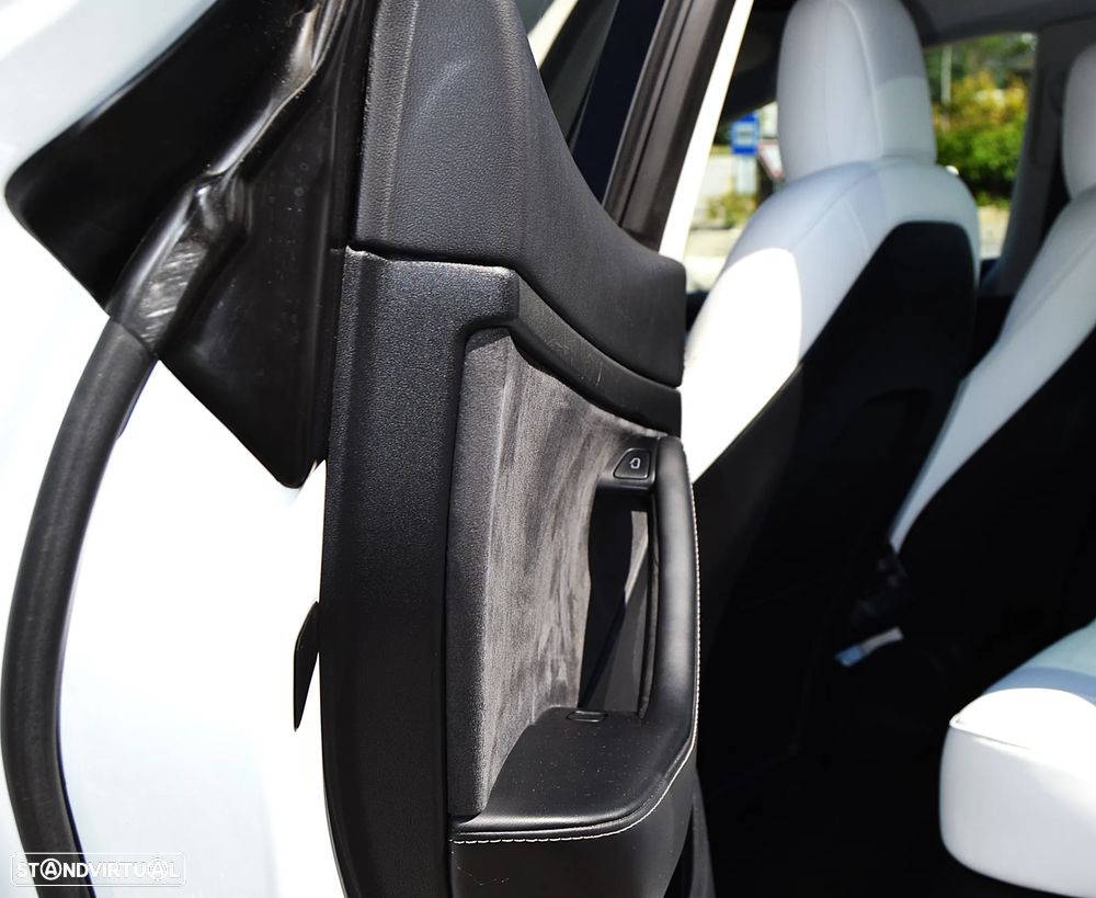 Tesla Model 3 Standard Range Plus RWD - 13