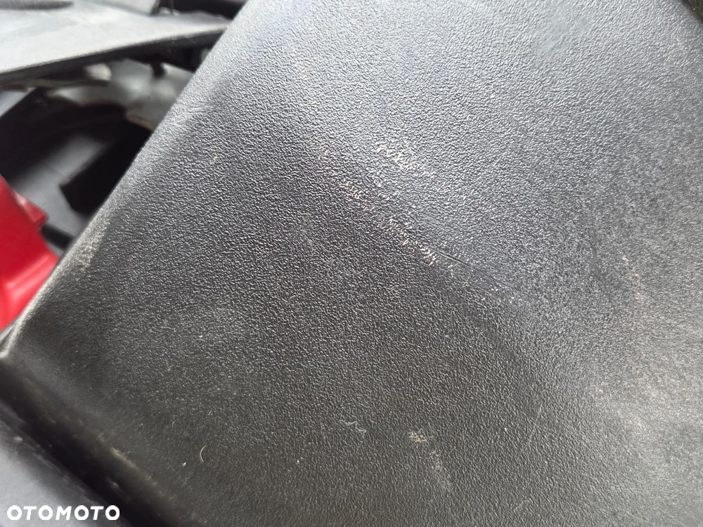 KUFER CENTRALNY  PEUGEOT VIVACITY SKUTER YAMAHA SUZUKI CPI - 11