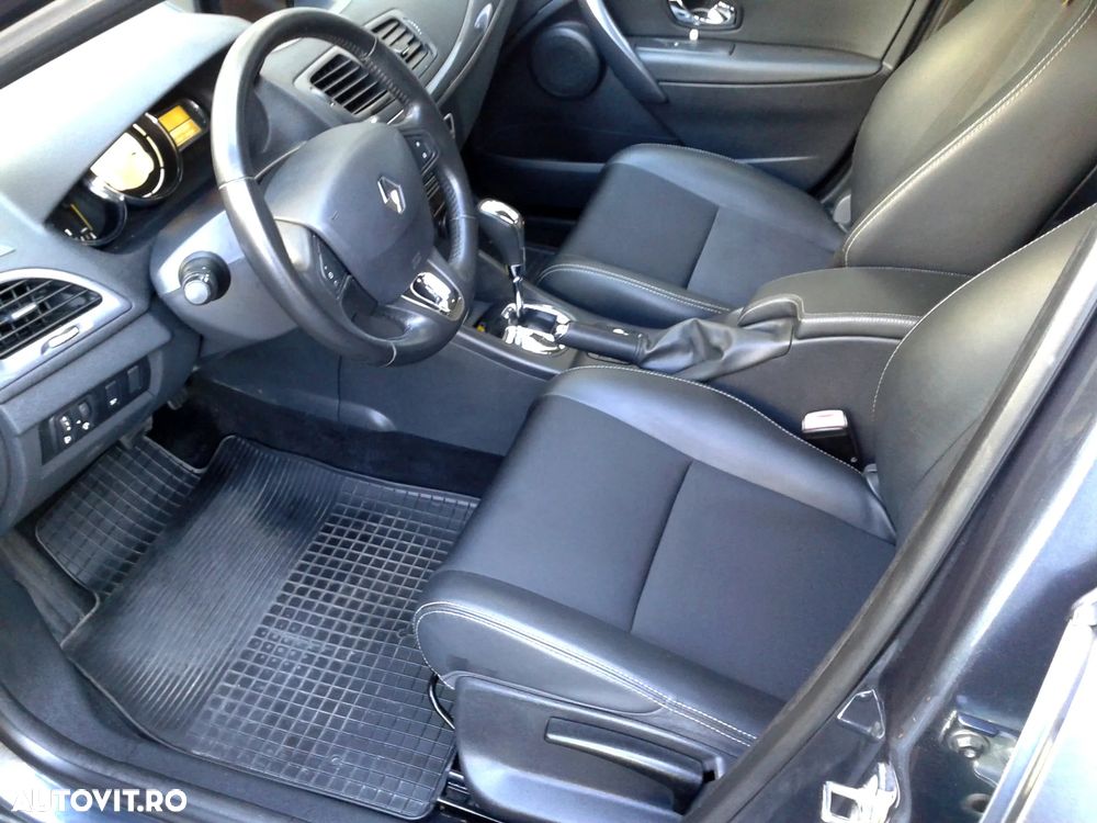 Renault Megane dCi 110 FAP EDC Dynamique - 4