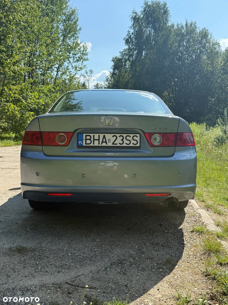 Honda Accord 2.0 Executive - 10