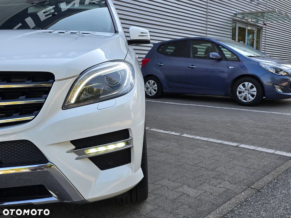 Mercedes-Benz ML 350 BlueTec 4-Matic - 36