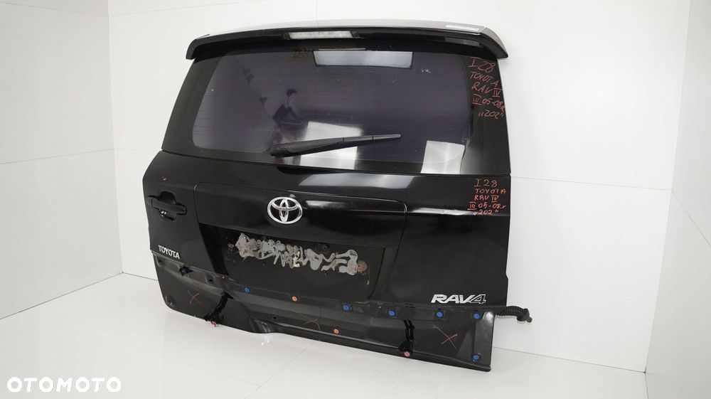 KLAPA BAGAŻNIKA TYŁ TOYOTA RAV4 III 05-08R 202 - 3