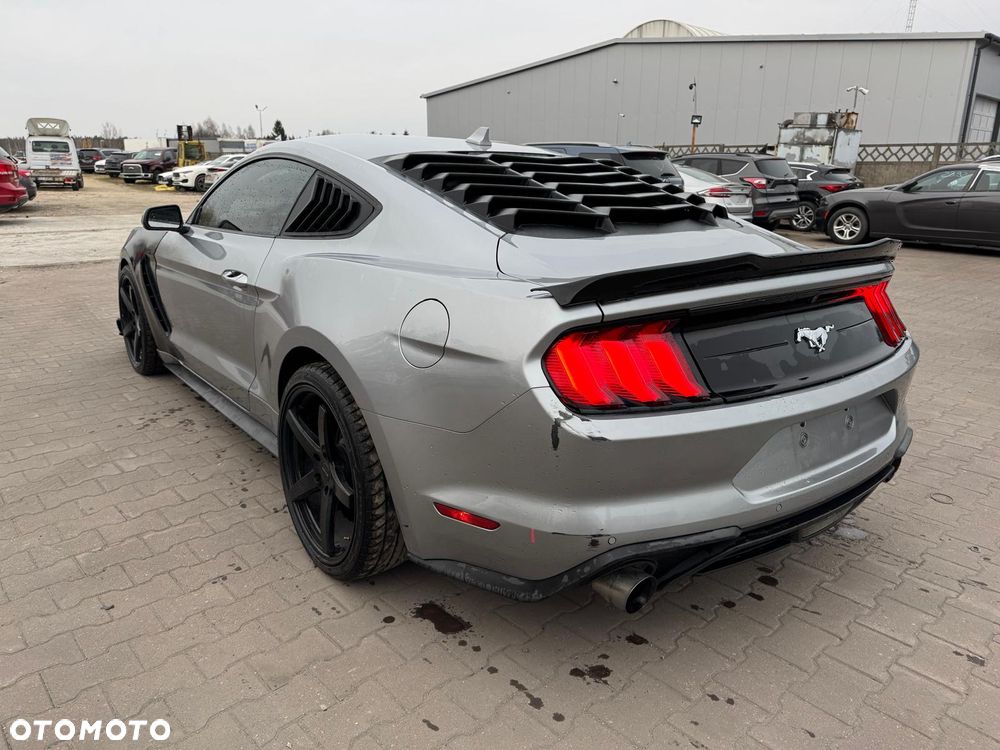 Ford Mustang 2.3 Eco Boost - 3