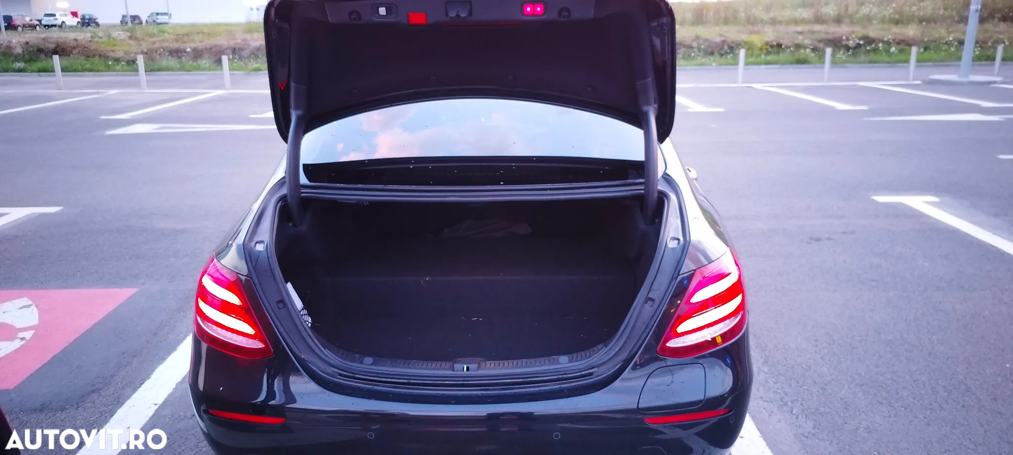 Mercedes-Benz E - 5