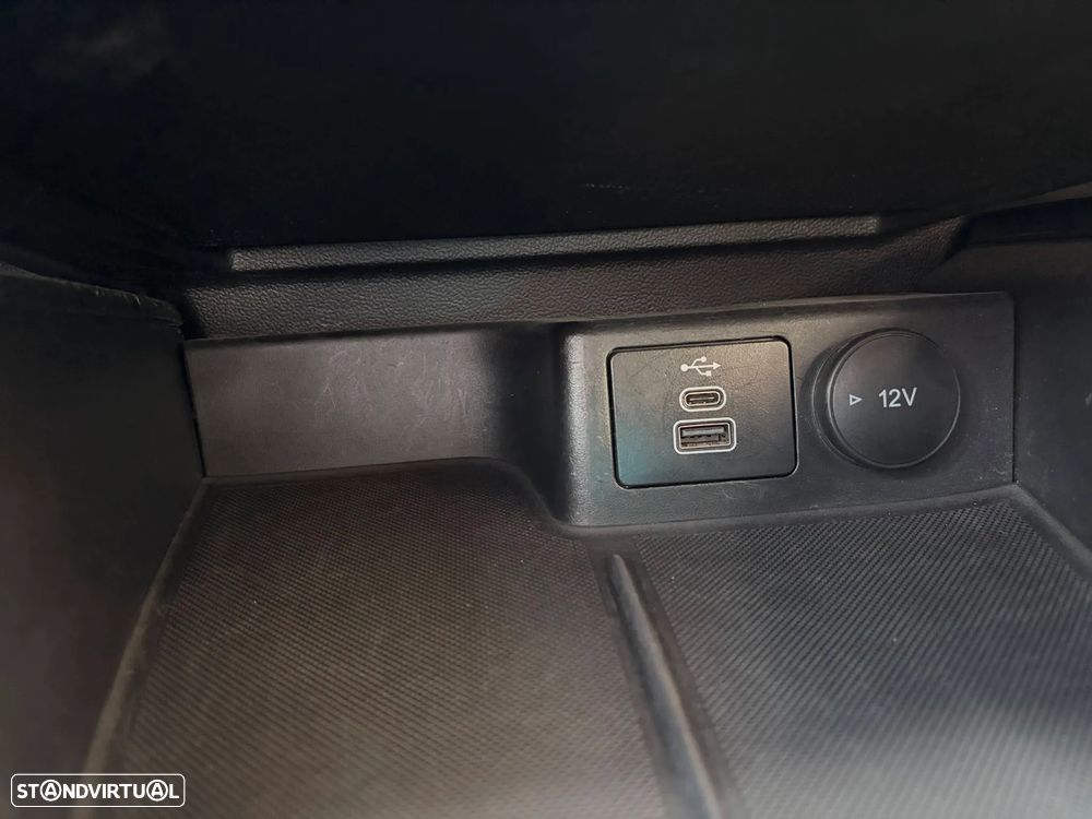 Ford Focus 1.0 EcoBoost MHEV ST-Line Aut. - 34