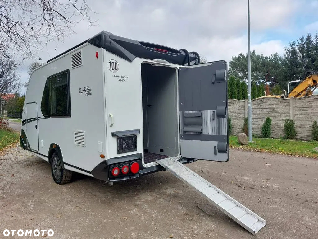 KNAUS W05 Sport Fun Black Selection do przewozu MOTORÓW - 6