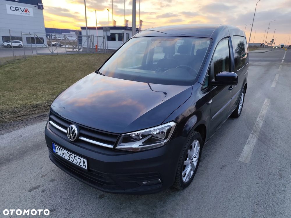 Volkswagen Caddy 2.0 TDI Comfortline - 4