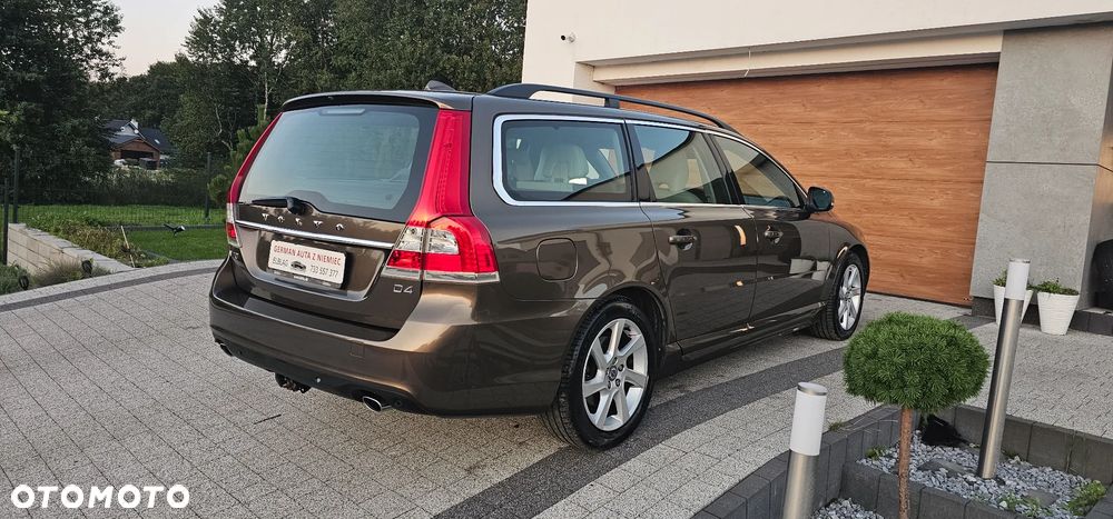 Volvo V70 D4 Summum - 22
