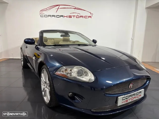 Jaguar XK 4.2 V8 Convertible - 42