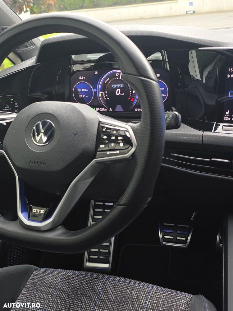 Volkswagen Golf GTE - 11