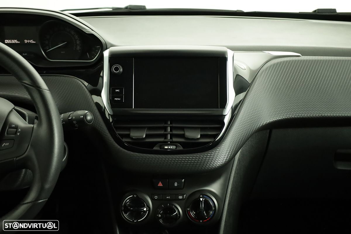 Peugeot 208 1.2 PureTech Signature - 9