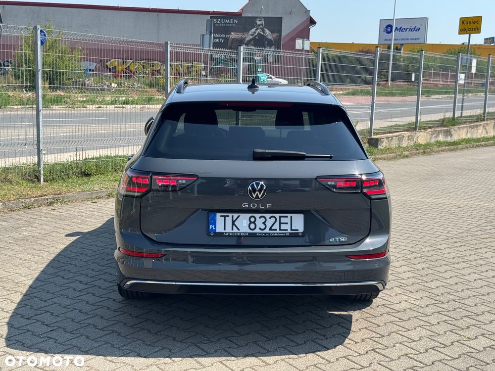 Volkswagen Golf 1.5 eTSI EVO Style DSG - 6