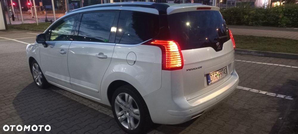 Peugeot 5008 - 2