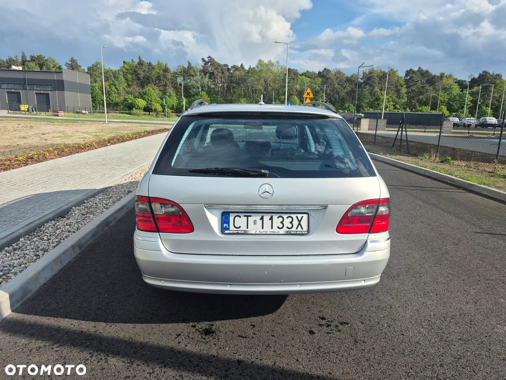 Mercedes-Benz Klasa E 320 CDI 7G-TRONIC Avantgarde - 11